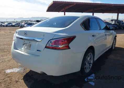 2014 Nissan Altima 2.5/2.5 S/2.5 Sl/2.5 Sv from USA, damaged, VIN 1N4AL3AP3EN377351
